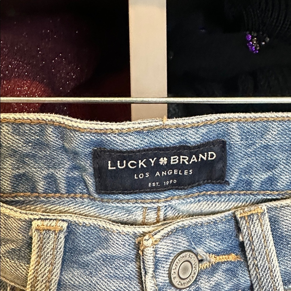 Luck Brand blue distressed cuffed jean shorts size 0 - Picture 2 of 3